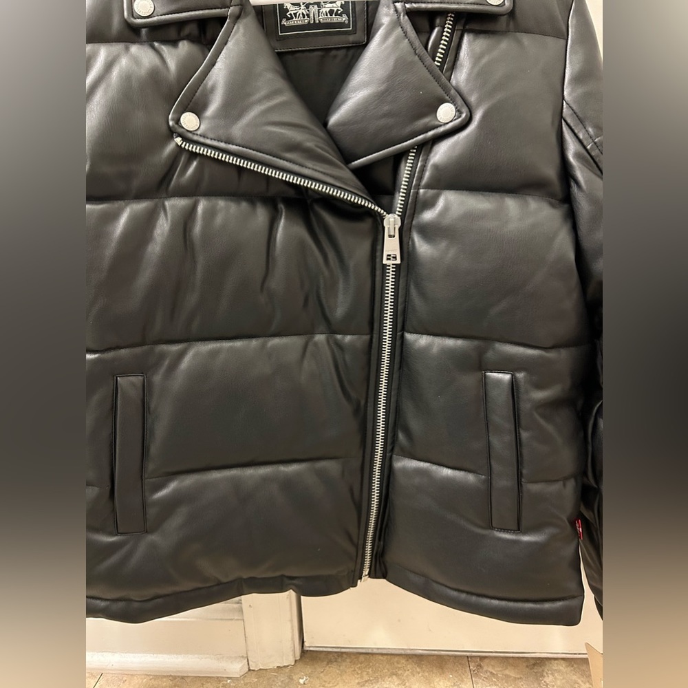NWT Levi’s Breanna Faux Leather Puffer Jacket - Picture 6 of 11